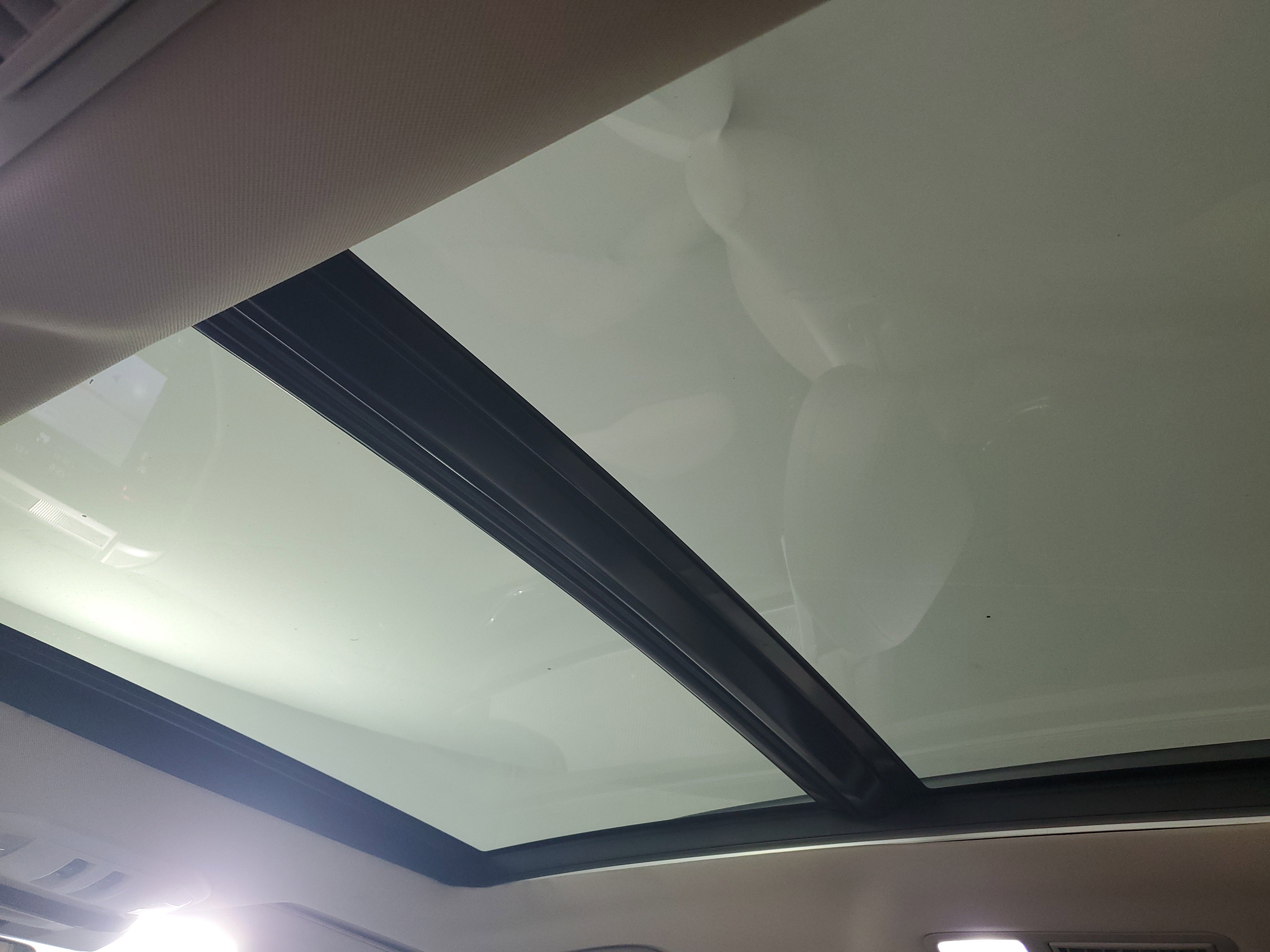 Used 2023 Cosmic Blue Pearl Subaru Limited image 16