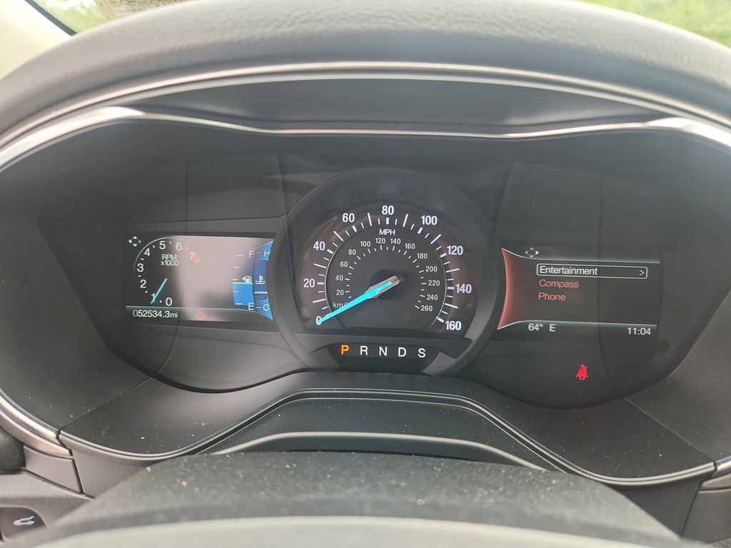 2020 Ford Fusion SE photo 14
