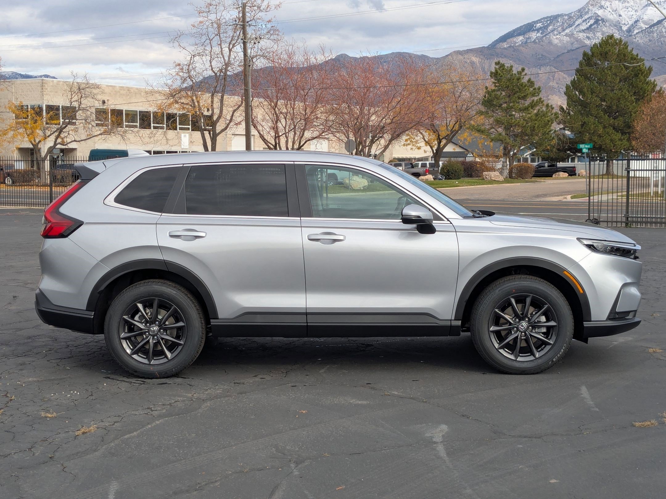 2026 Honda CR-V EX-L photo 2