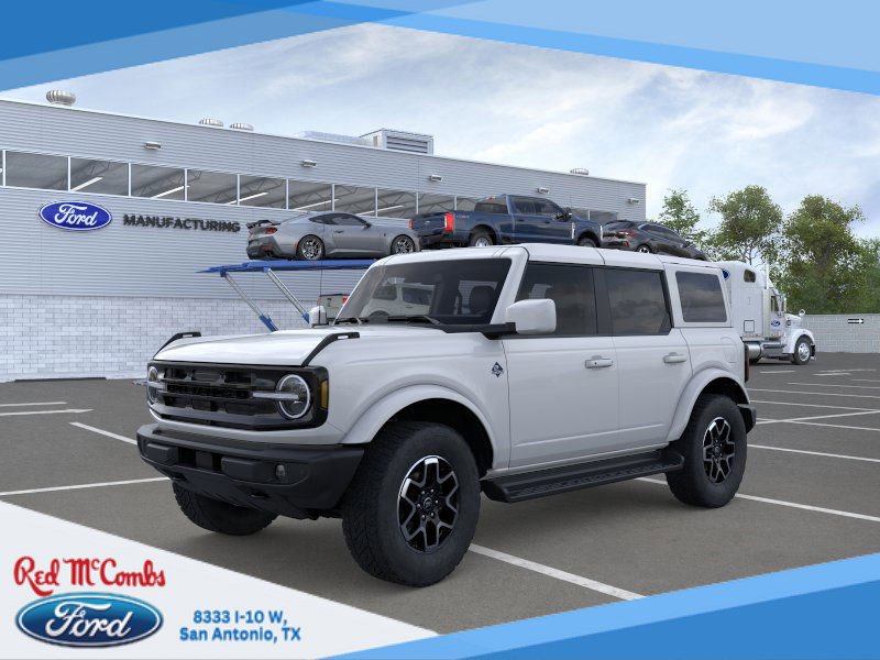 2025 Ford Bronco 4-Door Outer Banks's photo