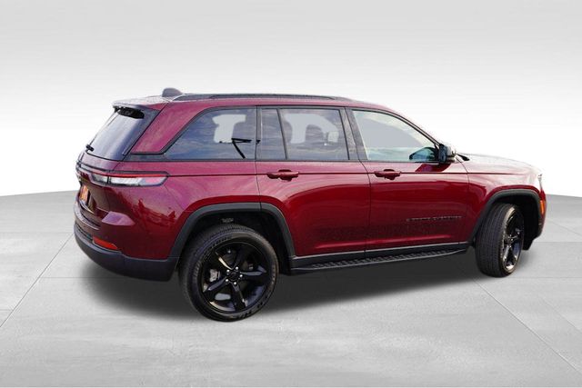 2024 Jeep Grand Cherokee Altitude X photo 4