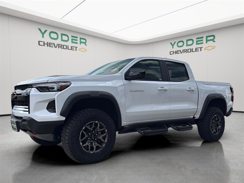 2025 Chevrolet Colorado ZR2 photo 5