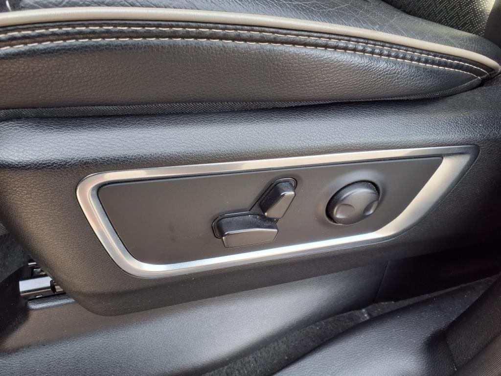 2024 Ram 1500 Laramie photo 13