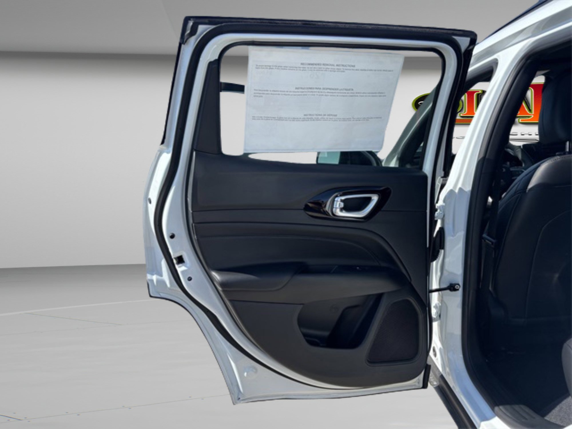 2026 Jeep Compass Latitude Altitude photo 25