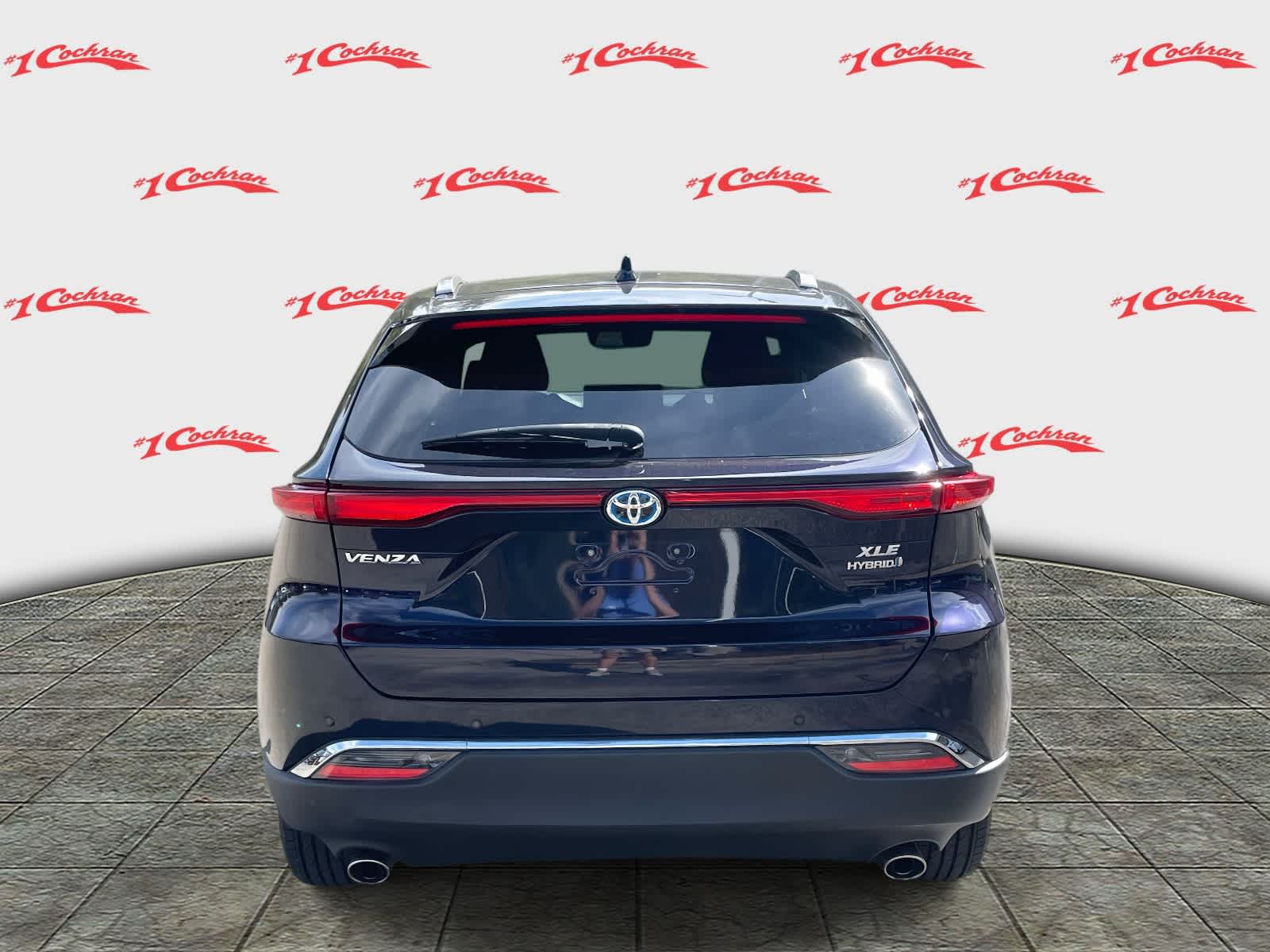 2021 Toyota Venza LE photo 4