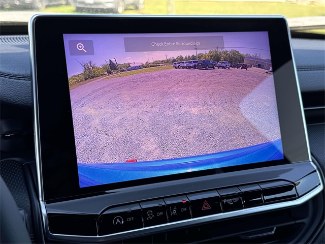 2025 Jeep Compass Trailhawk photo 3