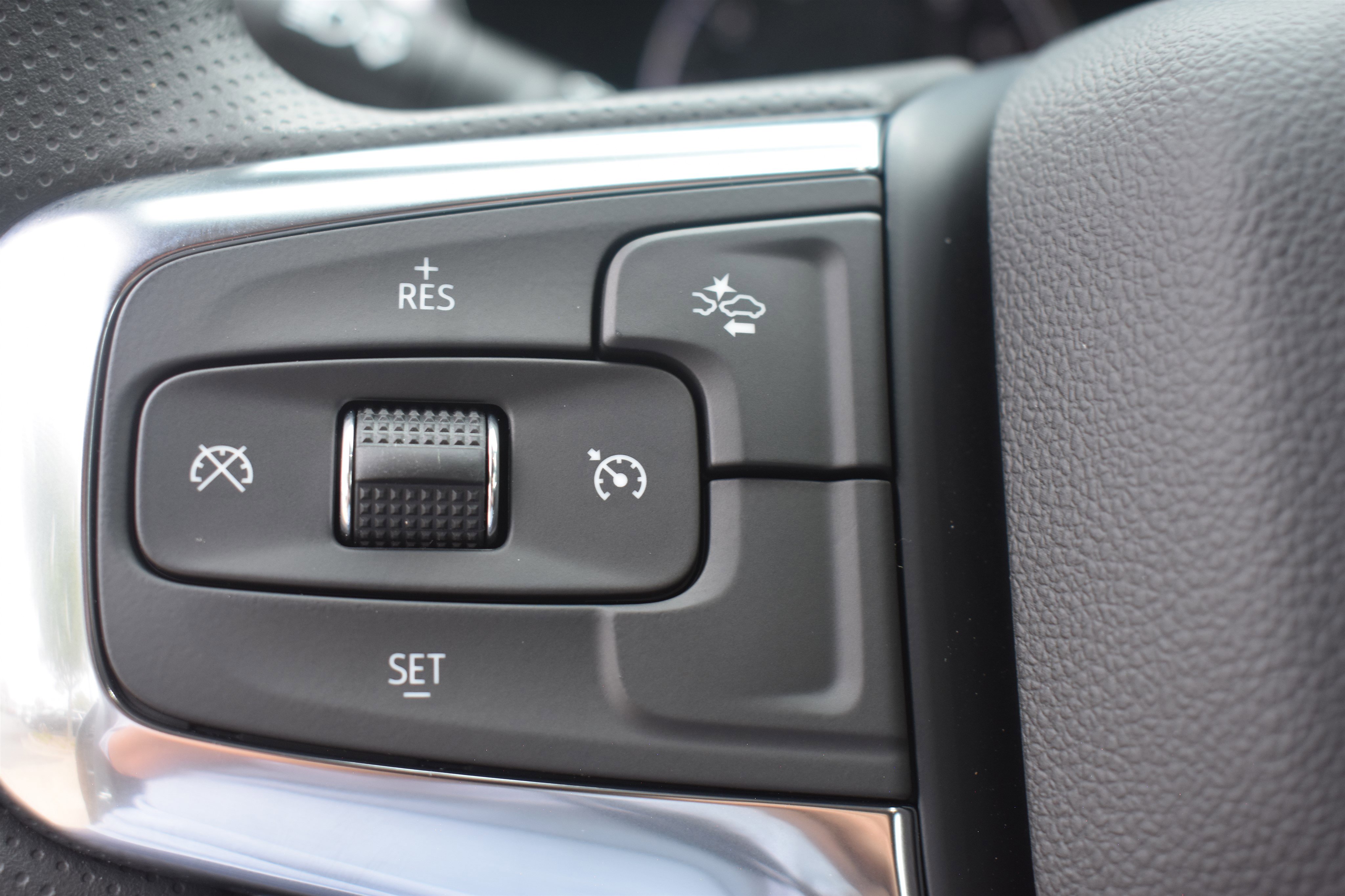 2025 Chevrolet Blazer 2LT photo 14