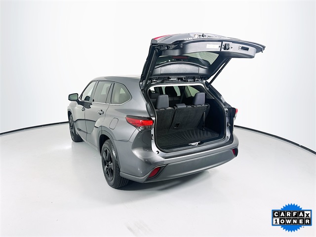 2023 Toyota Highlander L photo 24