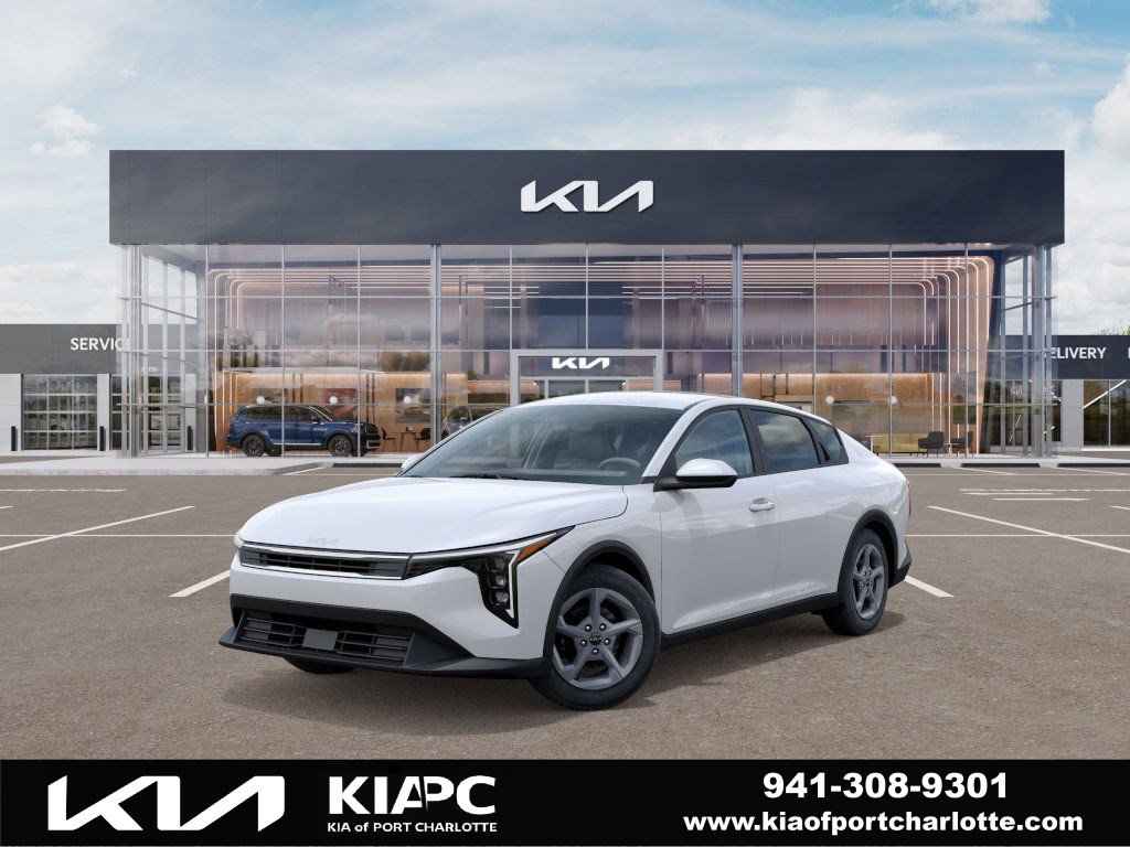 2025 Kia K4 LXS's photo