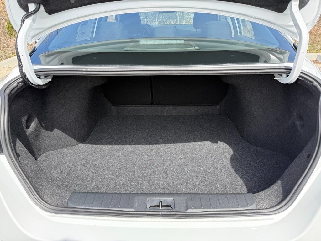 2025 Nissan Sentra S photo 28