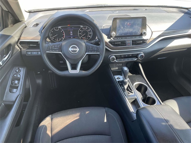 2024 Nissan Altima 2.5 SV photo 14