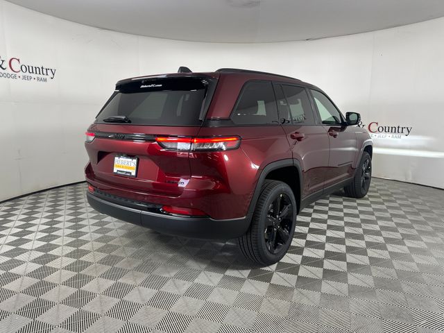 2025 Jeep Grand Cherokee Limited photo 5