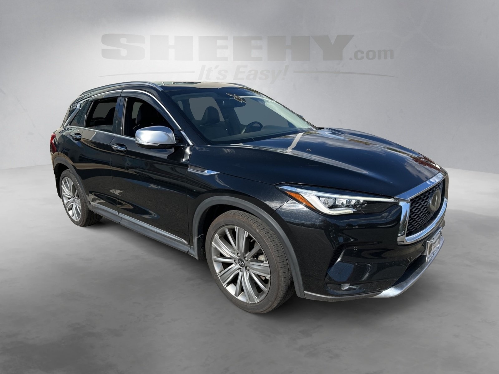 2021 Infiniti QX50 Sensory AWD photo 2