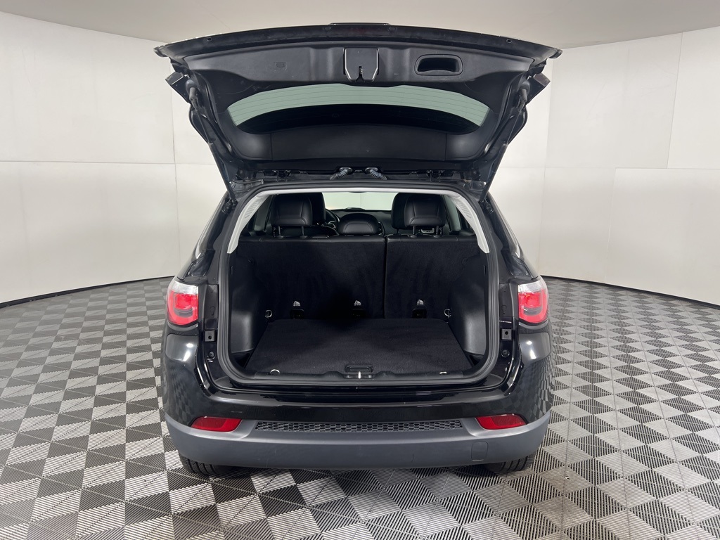 2019 Jeep Compass Latitude photo 8