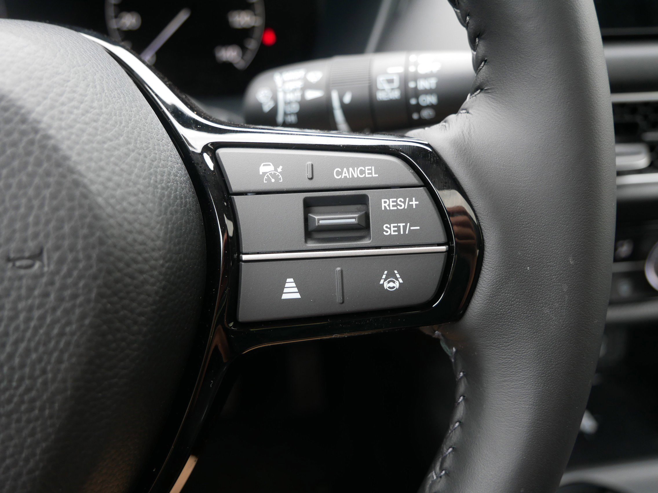 2026 Honda HR-V EX-L photo 26