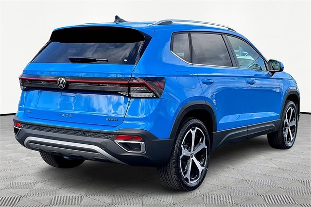 2025 Volkswagen Taos SEL photo 16