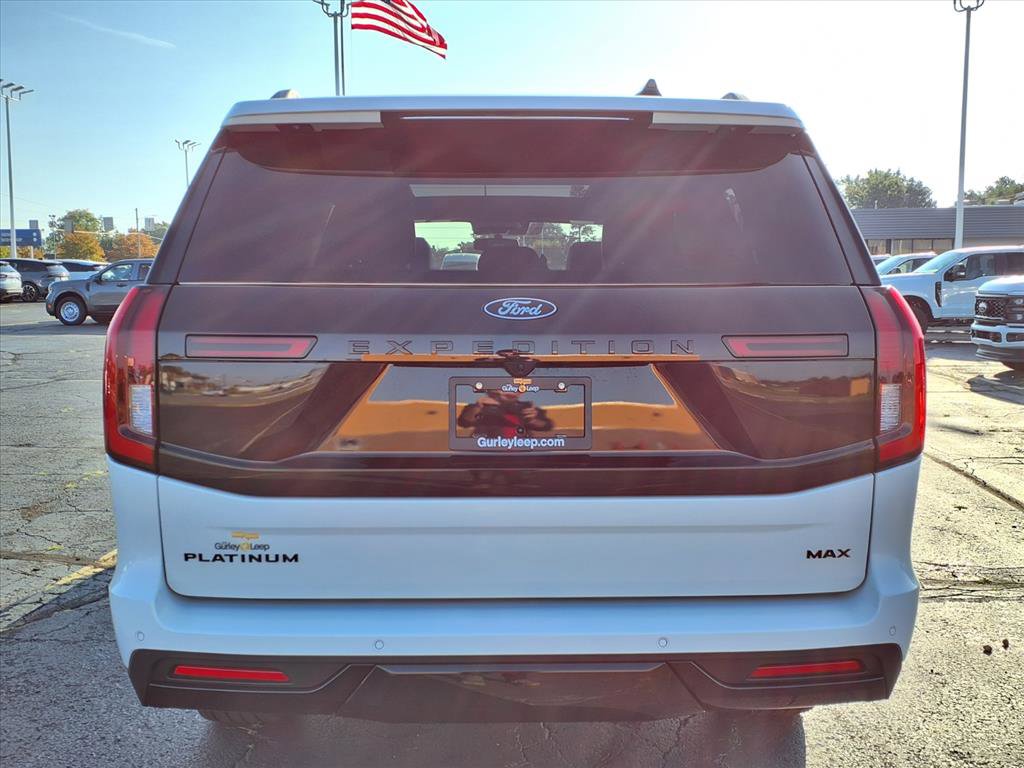 2025 Ford Expedition Platinum MAX photo 11