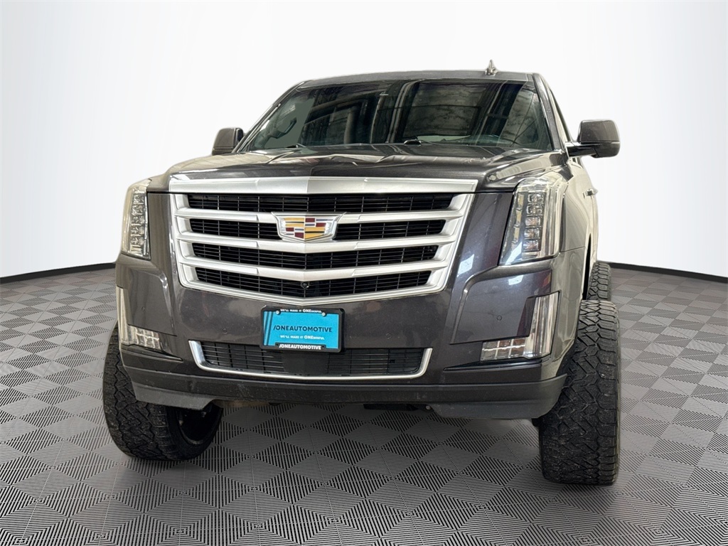 2016 Cadillac Escalade Platinum's photo