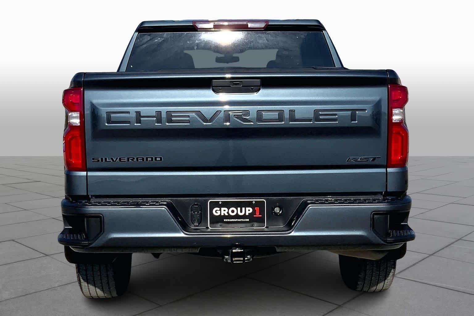 2021 Chevrolet Silverado 1500 RST photo 4
