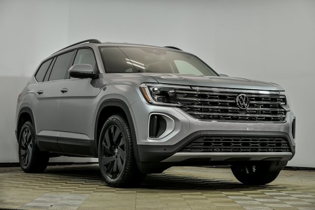 2026 Volkswagen Atlas SE w/Tech's photo