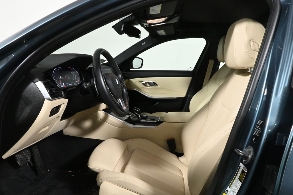 2021 Bmw 330i xDrive photo 3