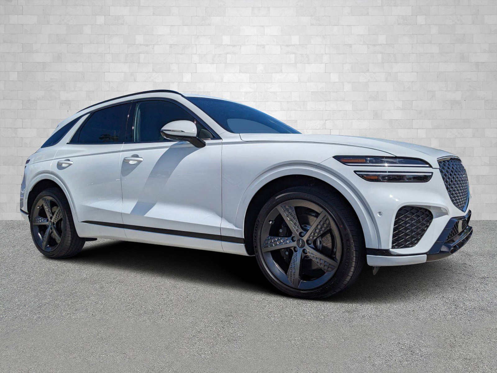 2025 GENESIS GV70 Sport's photo