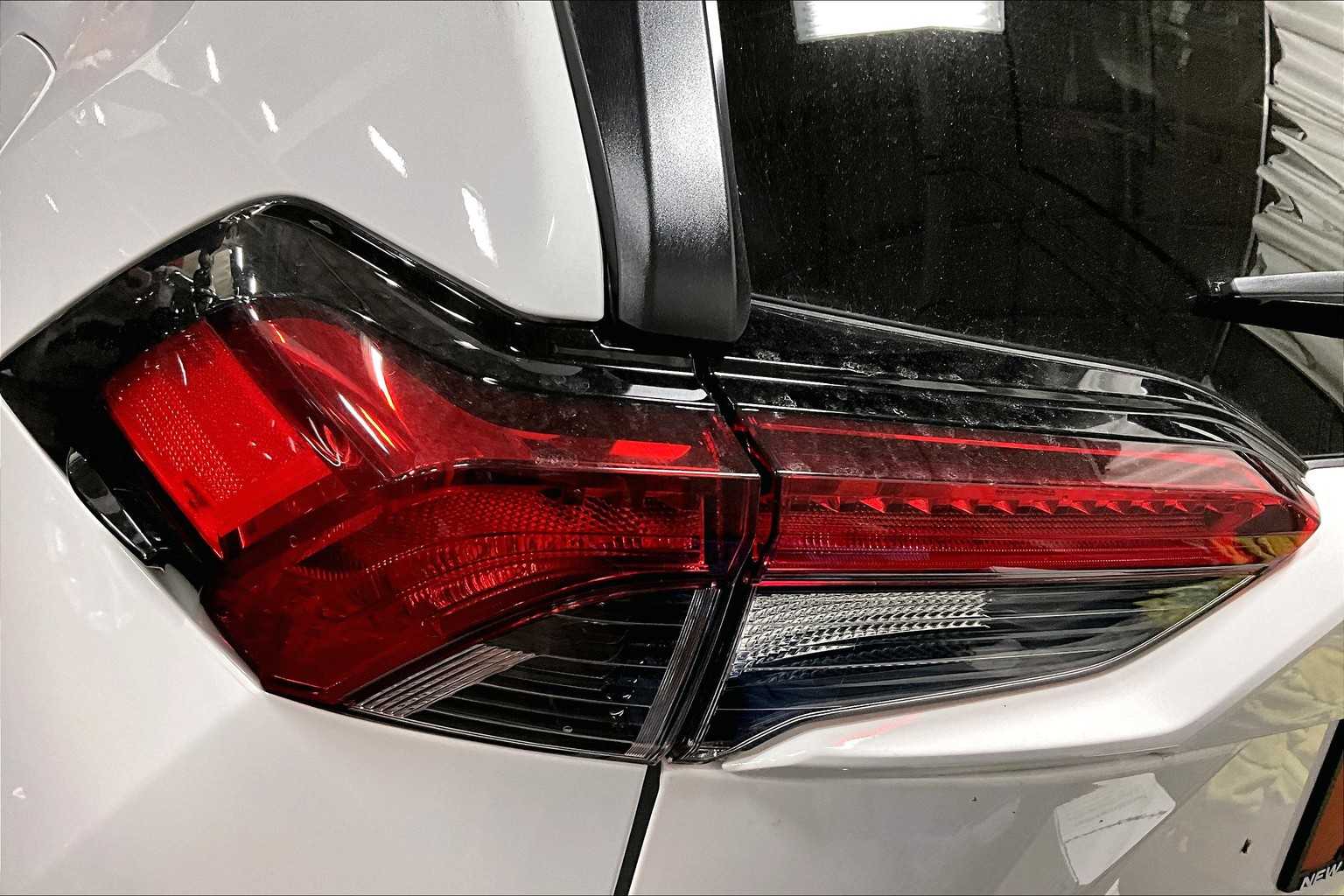 2025 Toyota RAV4 LE photo 14