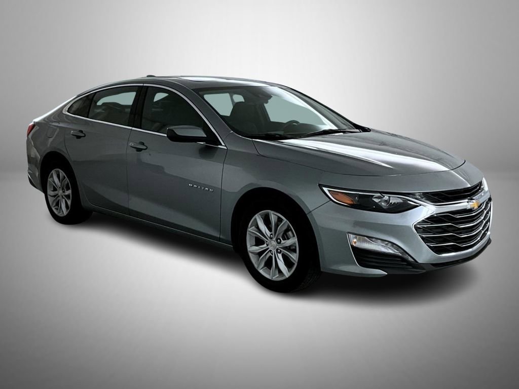 2024 Chevrolet Malibu 1LT photo 3