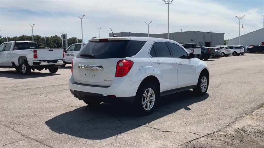 2015 Chevrolet Equinox LS photo 7