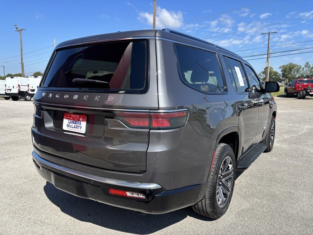 2024 Jeep Wagoneer Base photo 3