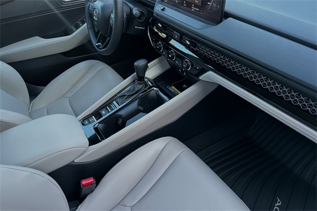 2025 Honda Accord Hybrid EX-L photo 10