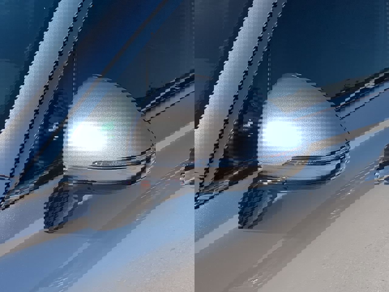 2025 Genesis GV70 3.5T Sport photo 11