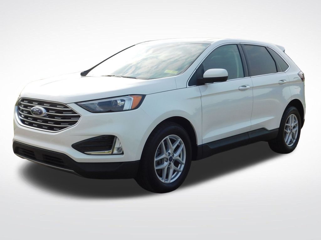 2022 Ford Edge SEL photo 3