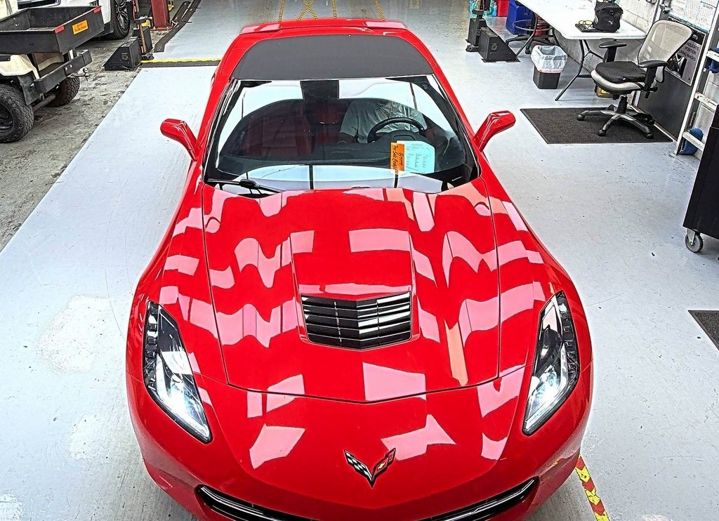2015 Chevrolet Corvette Stingray 2LT photo 5