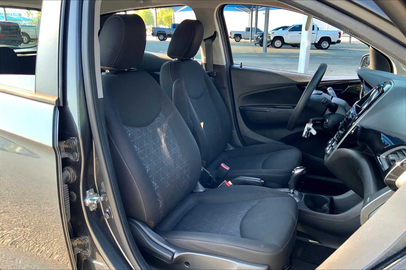 2020 Chevrolet Spark 1LT LT photo 8