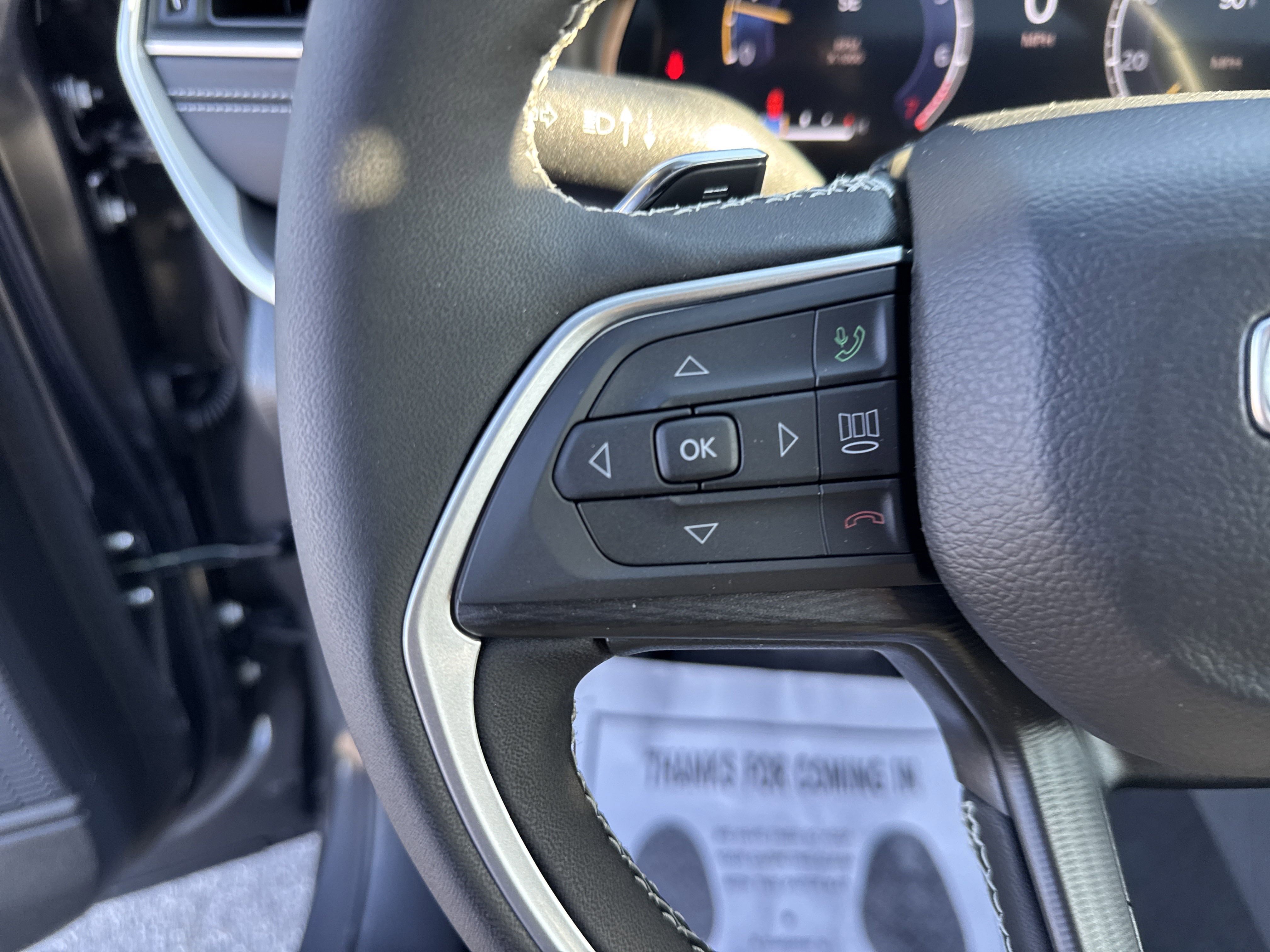 2025 Jeep Grand Cherokee Laredo X photo 13