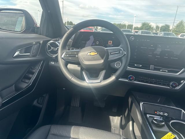 2026 Chevrolet Equinox LT photo 12