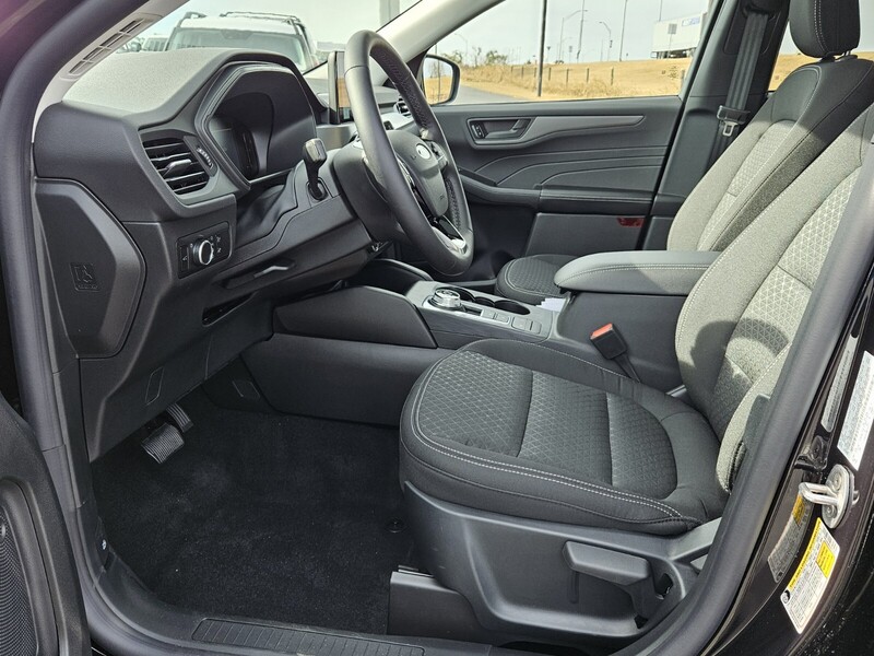 2025 Ford Escape Active photo 2