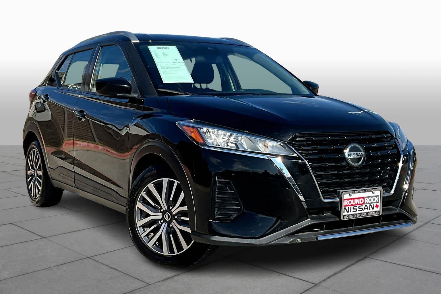2021 Nissan Kicks SV photo 2