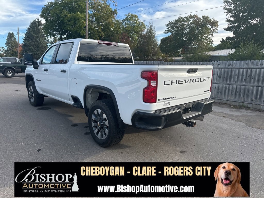 2024 Chevrolet Silverado 2500HD Custom photo 4