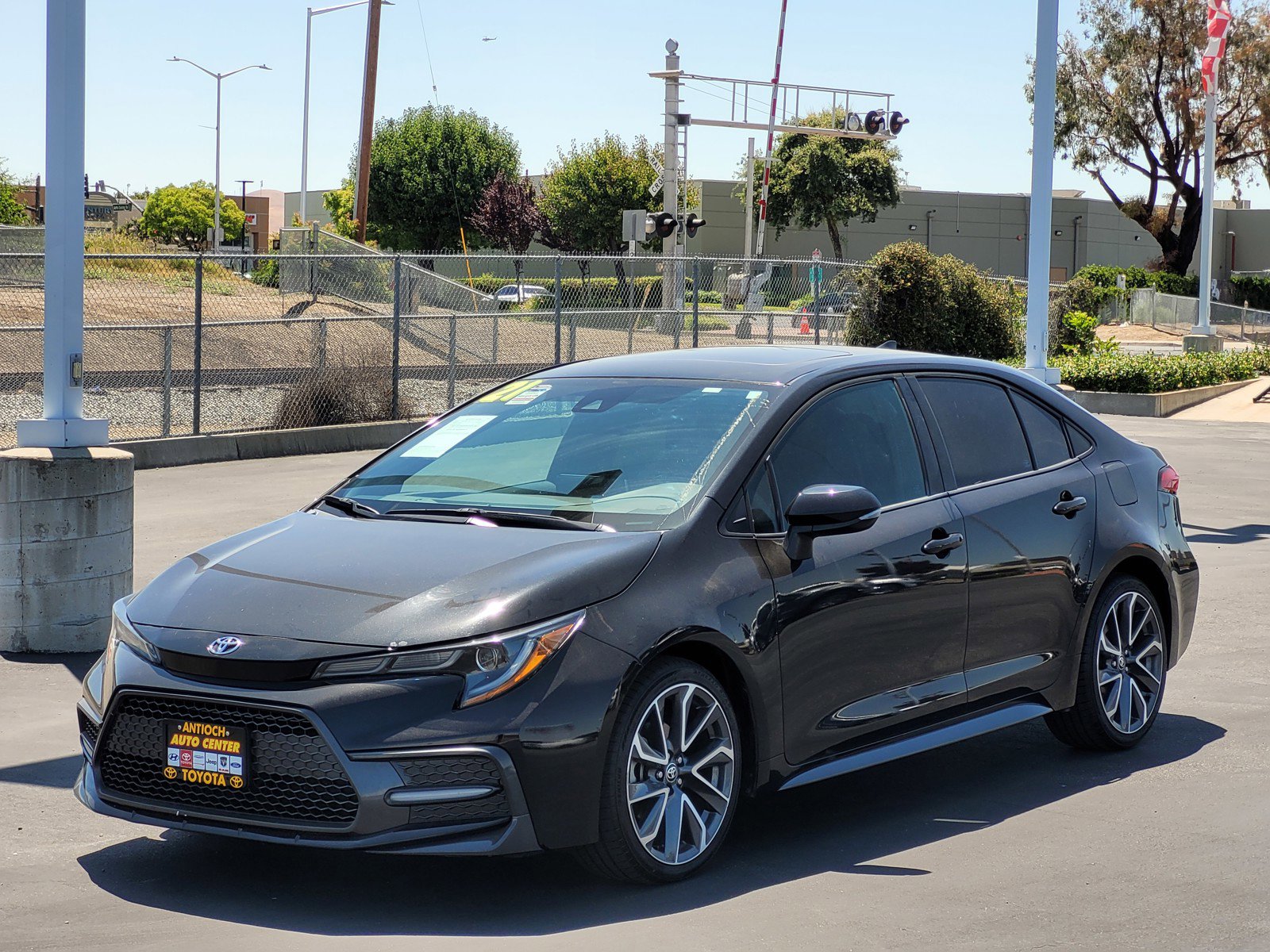 2021 Toyota Corolla XSE photo 8
