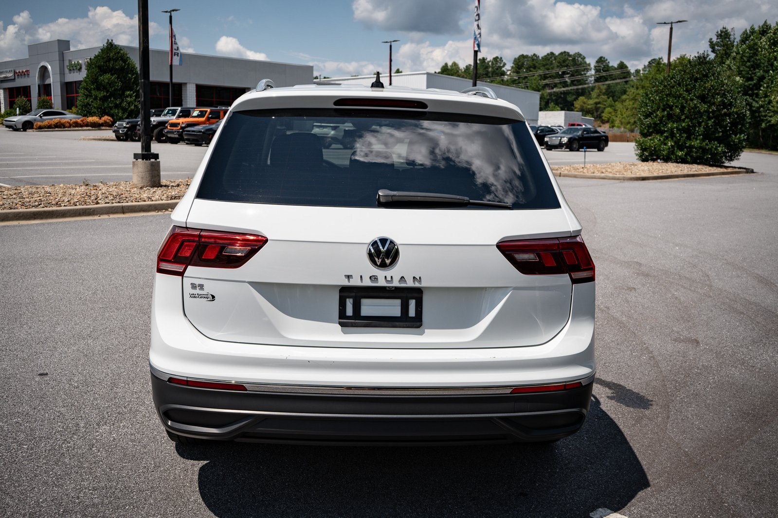 2022 Volkswagen Tiguan SE photo 5