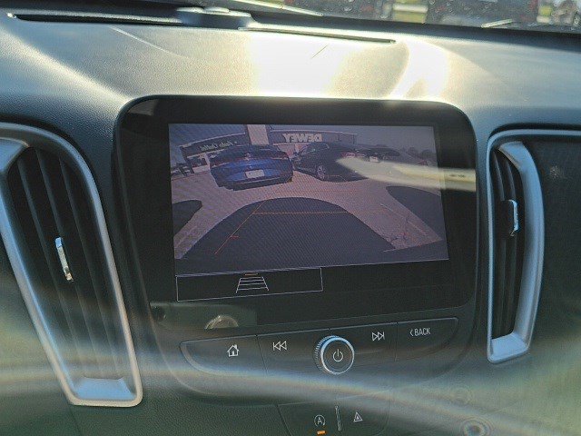 2021 Chevrolet Malibu LS photo 22