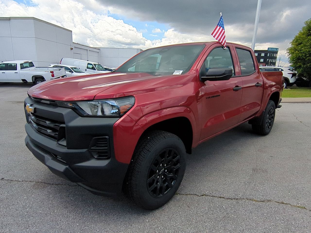 2025 Chevrolet Colorado LT photo 3