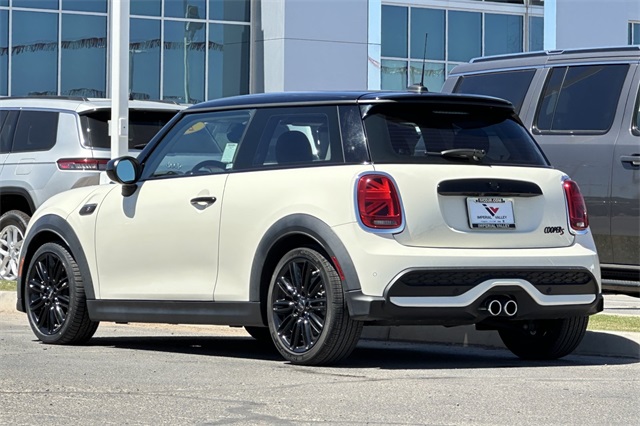 2022 Mini Cooper Hardtop S photo 5