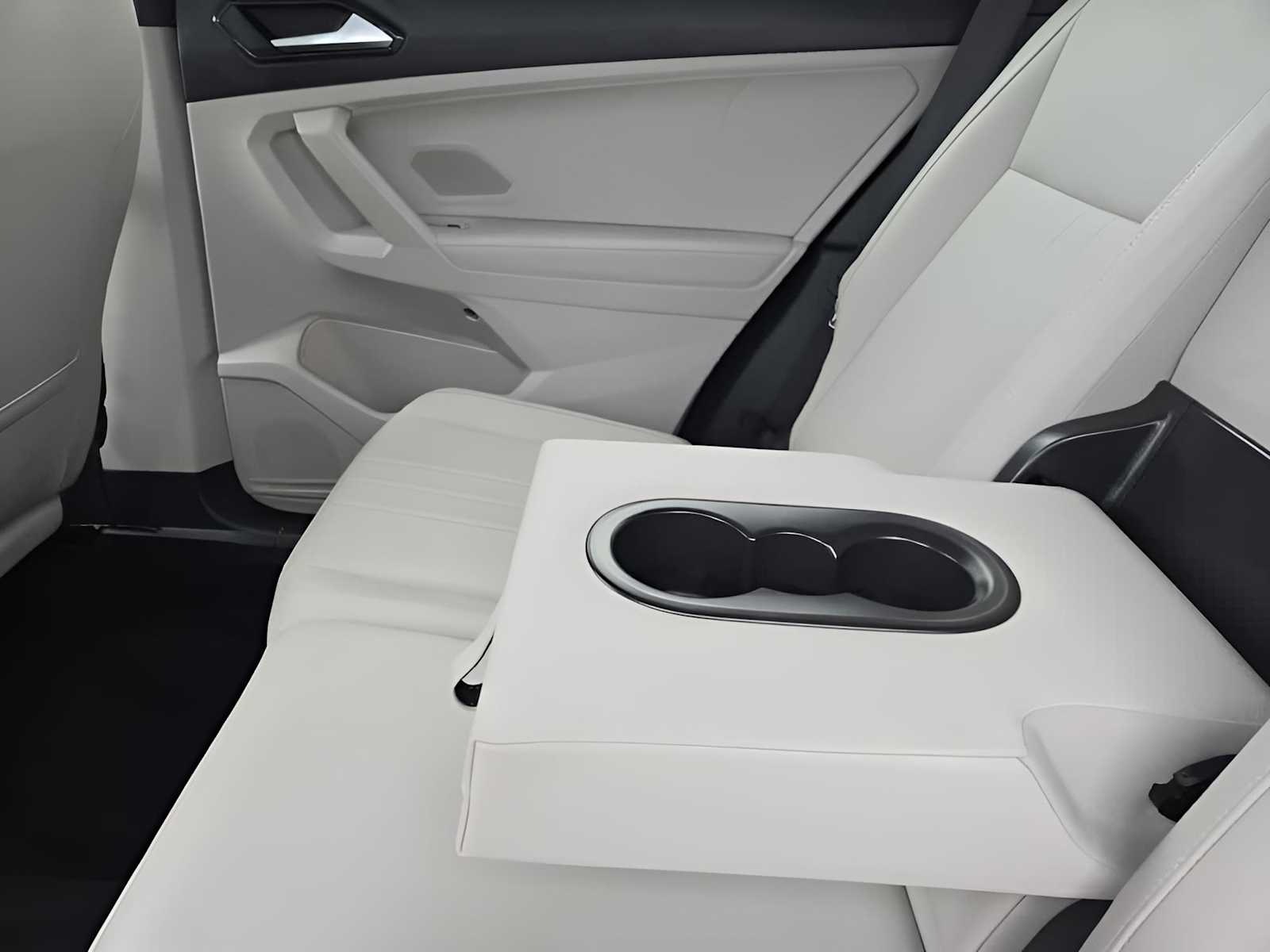 2023 Volkswagen Tiguan SE R-Line Black photo 29