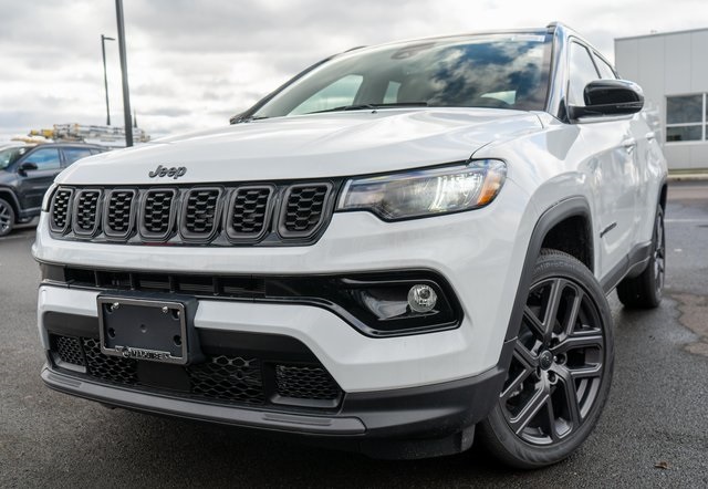 2026 Jeep Compass Limited Altitude's photo