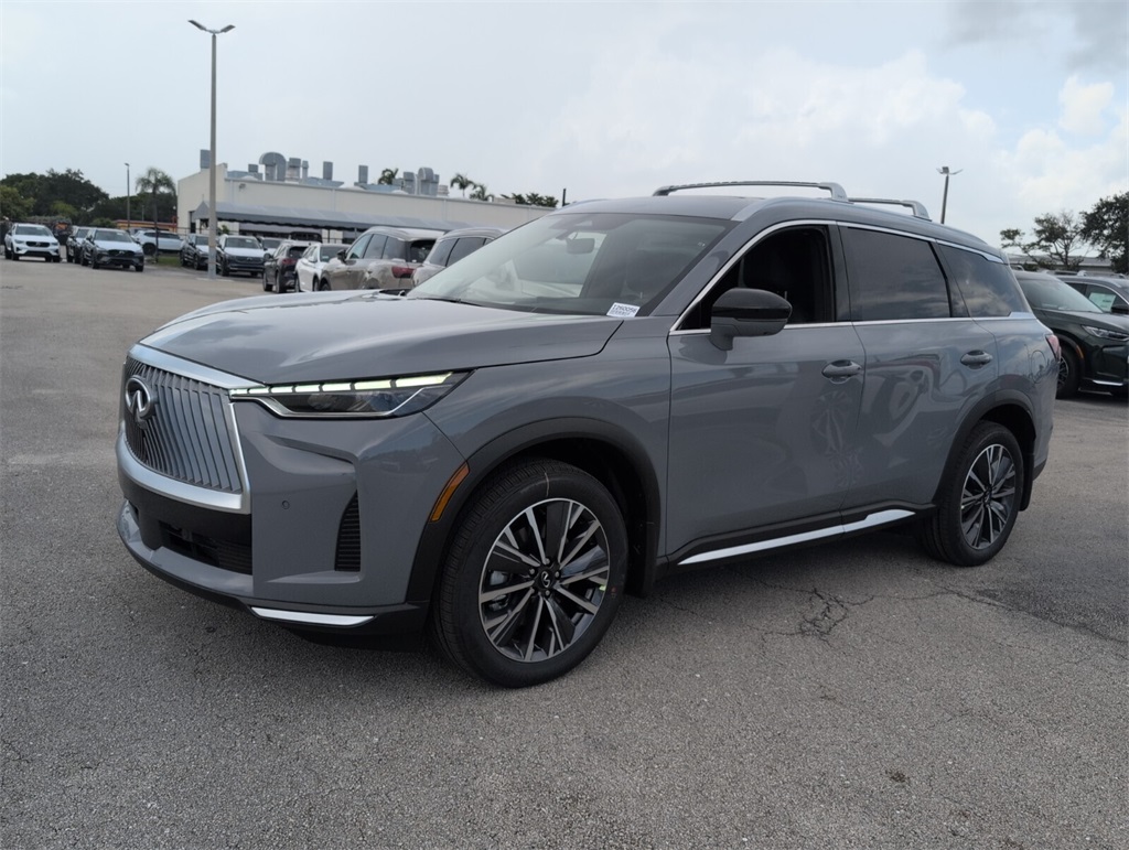 2026 Infiniti QX60 Luxe photo 3