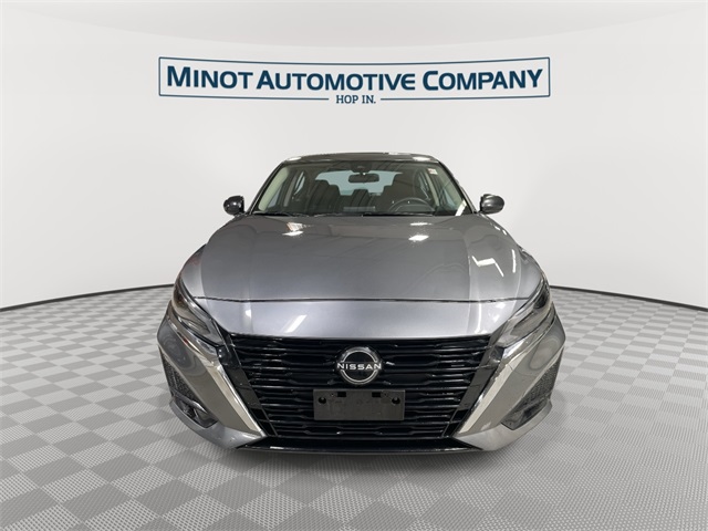 2024 Nissan Altima 2.5 SV photo 3