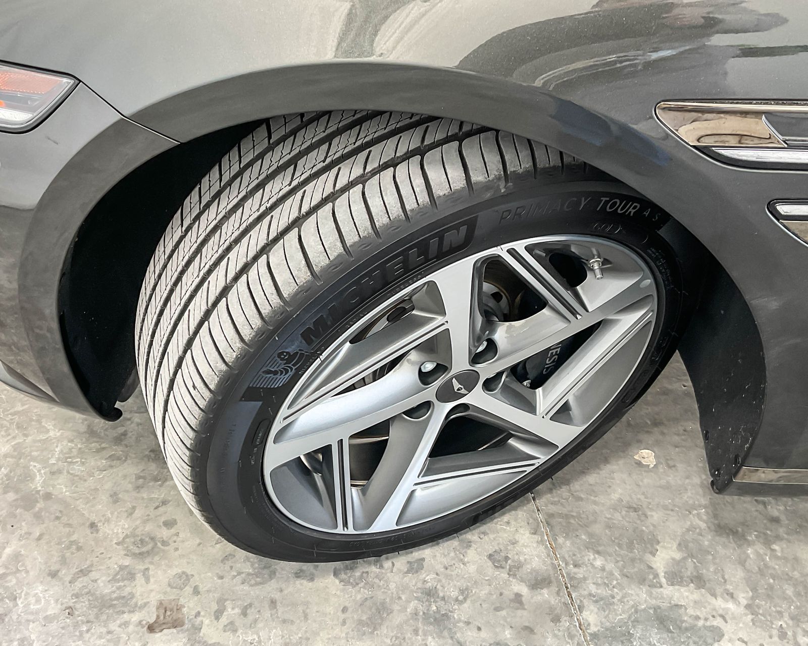 2024 Genesis G80 3.5T photo 22